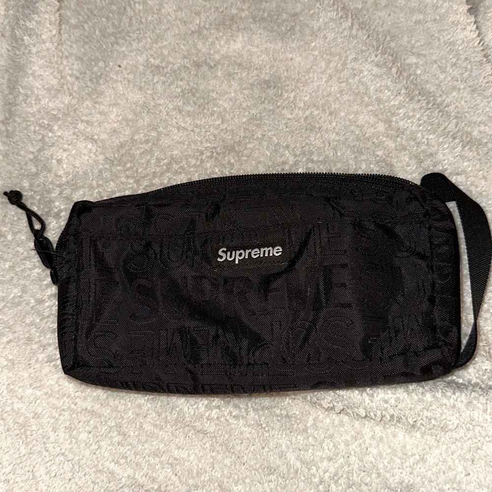 Supreme organizer pouch